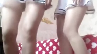 My Chinese wife and her friend are dancing striptease 玉儿丝袜诱惑