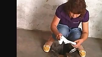 Chinese women caught peeing in holes